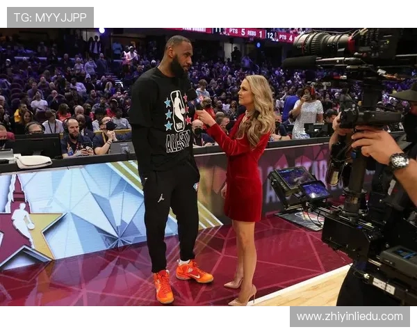 NBA著名女主持人盘点：颜值与专业并存的幕后主角