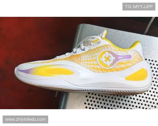 CBA球员上脚篮球战靴品牌与技术特点盘点